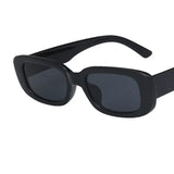 Retro Rectangle Sunglasses for Women – UV400 Vintage Fashion Eyewear with Anti-Glare Lenses