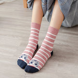 Women's Cat Pattern Crew Socks - 5-Pack Cute & Comfortable Casual Socks