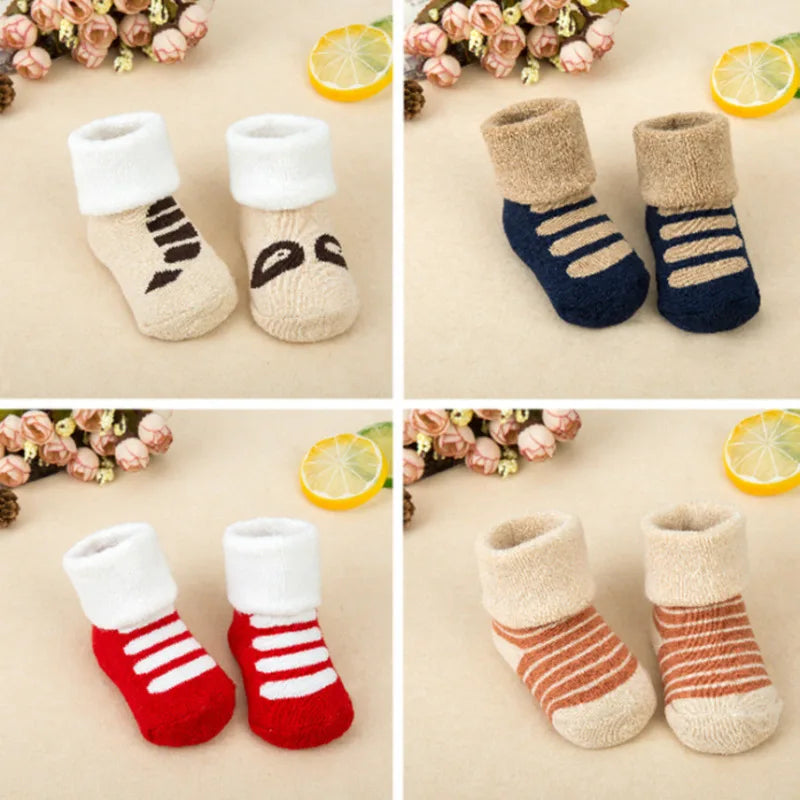 Adorables calcetines para bebés: calcetines de invierno cálidos y antideslizantes para recién nacidos y niños pequeños
