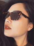 Vintage Cat Eye Sunglasses – Small Square Frame Retro Shades for Women