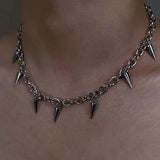 🔥 Gargantilla con remaches estilo punk hip hop: joyas góticas vanguardistas Y2K para hombres y mujeres 🔥