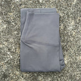 High-Waist Seamless Yoga Leggings with Back Pocket – Ankle-Length, Stretch Fit