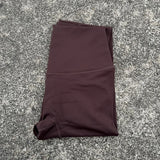 High-Waist Seamless Yoga Leggings with Back Pocket – Ankle-Length, Stretch Fit