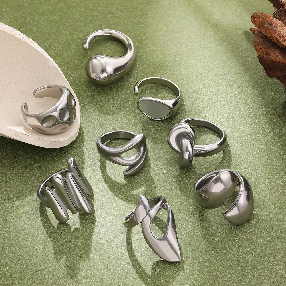 Anillo de acero inoxidable con nudo geométrico irregular: joyería minimalista de moda para mujer