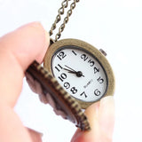 Vintage Oval Cameo Pocket Watch – Gold-Plated Resin Pendant with Quartz Movement