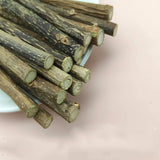 Natural Wood Chew Sticks for Cats – Organic Polygonum Silvervine Cat Toy