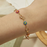 Sweet Daisy Flower Charm Bracelet for Women – Trendy Minimalist Floral Aesthetic Jewelry for Weddings & Parties