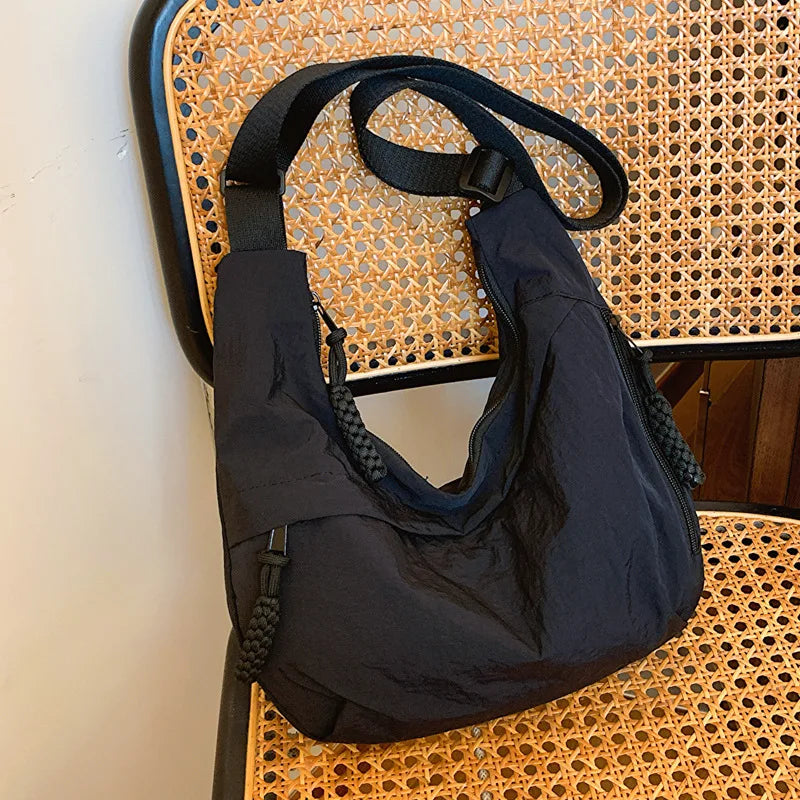 Casual Unisex Hobo Shoulder & Crossbody Bag – Stylish & Versatile Everyday Accessory