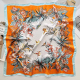 Pañuelo cuadrado de seda con estampado de caballos de lujo de 70 × 70 cm: elegante pañuelo de satén para mujer
