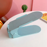 Zapatero minimalista moderno de 7 piezas: organizador de zapatos de plástico de doble capa ajustable para el hogar y la sala de estar