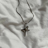 Elegant Star Pendant Snake Chain Necklace – Trendy Copper Alloy Jewelry for Women