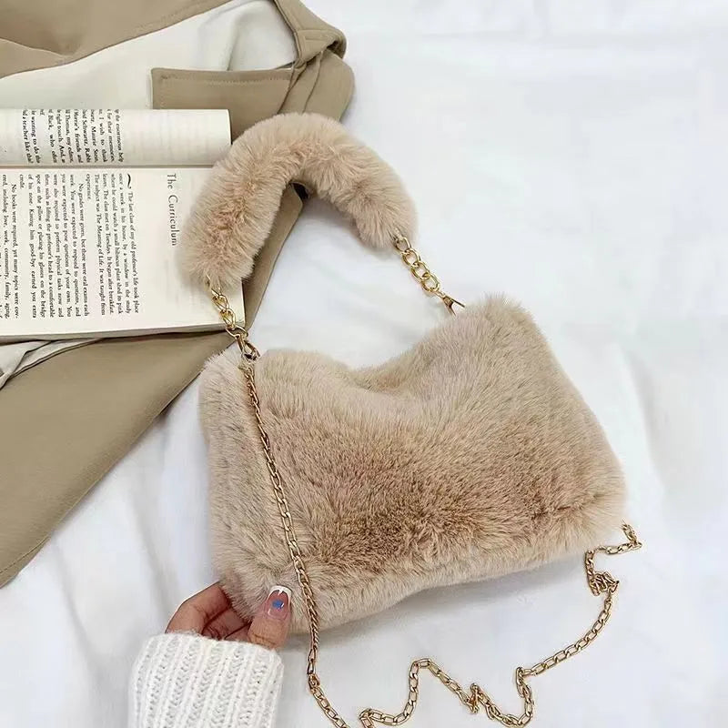 Stylish Plush Shoulder Bag with Gold Chain Strap – Soft & Compact Women's Tote