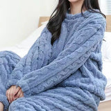 Women's 2-Piece Velvet Fleece Set | Warm Pullover & Pants Loungewear