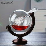 Juego de decantador de whisky Globe: jarra sin plomo con soporte de madera y vasos para servir con elegancia