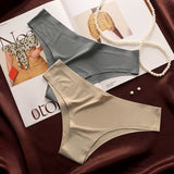 Women’s Low-Rise Cotton Blend Briefs for Comfort and Everyday Wear