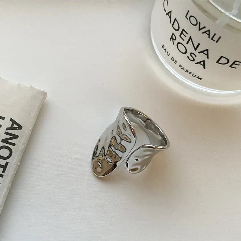 Minimalist Gold-Tone Geometric Ring – Trendy Vintage Statement Jewelry