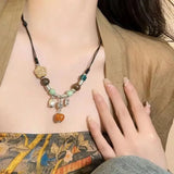 Collar de mariposa con cuentas de estilo chino: elegante cadena de clavícula de verano para mujer