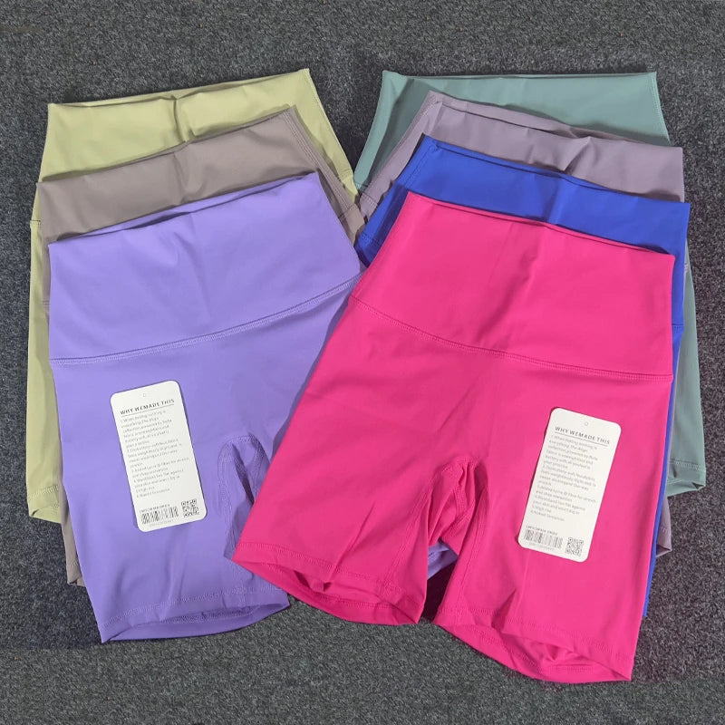 High-Waisted Yoga Shorts with Pockets – Slim Fit Workout & Running Shorts