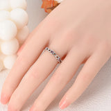Elegante alianza de boda con circonita cúbica: anillo de moda de moda para mujer