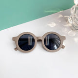 Gafas de sol redondas esmeriladas vintage para niños con protección UV400: protección solar elegante para niños