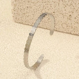 Classic Stainless Steel Charm Bracelet – Unisex Fashion Accessory