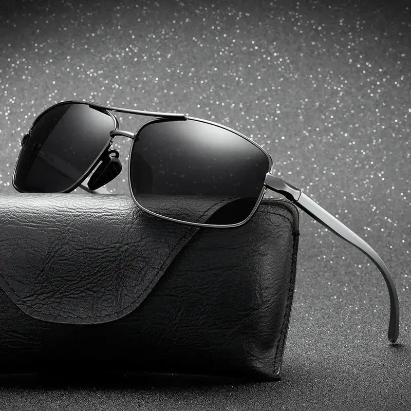 Men’s Polarized Sunglasses – UV400 Protection & Classic Rectangular Design