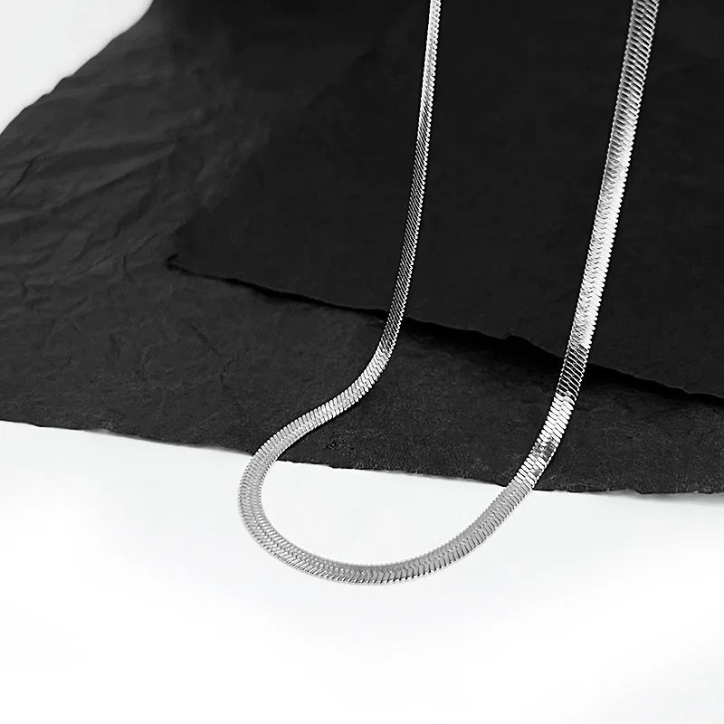 Elegante collar con colgante de corazón de doble capa: joyas modernas y elegantes para mujeres
