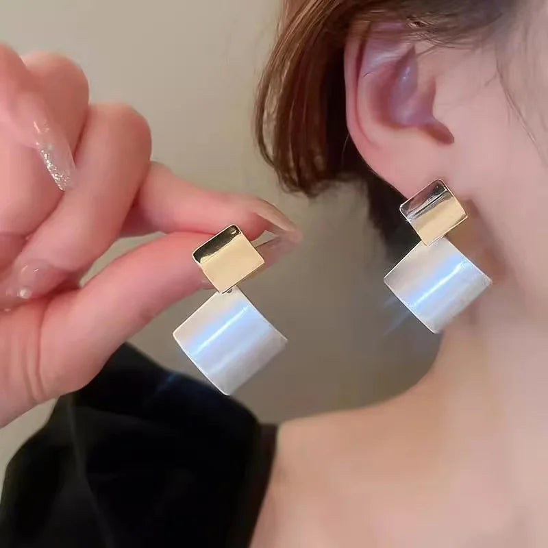 Pendientes colgantes de metal geométricos vintage: joyería de moda de moda para mujeres