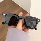 Unisex Rectangle Vintage Sunglasses – Retro Cat Eye Shades with UV400 Protection