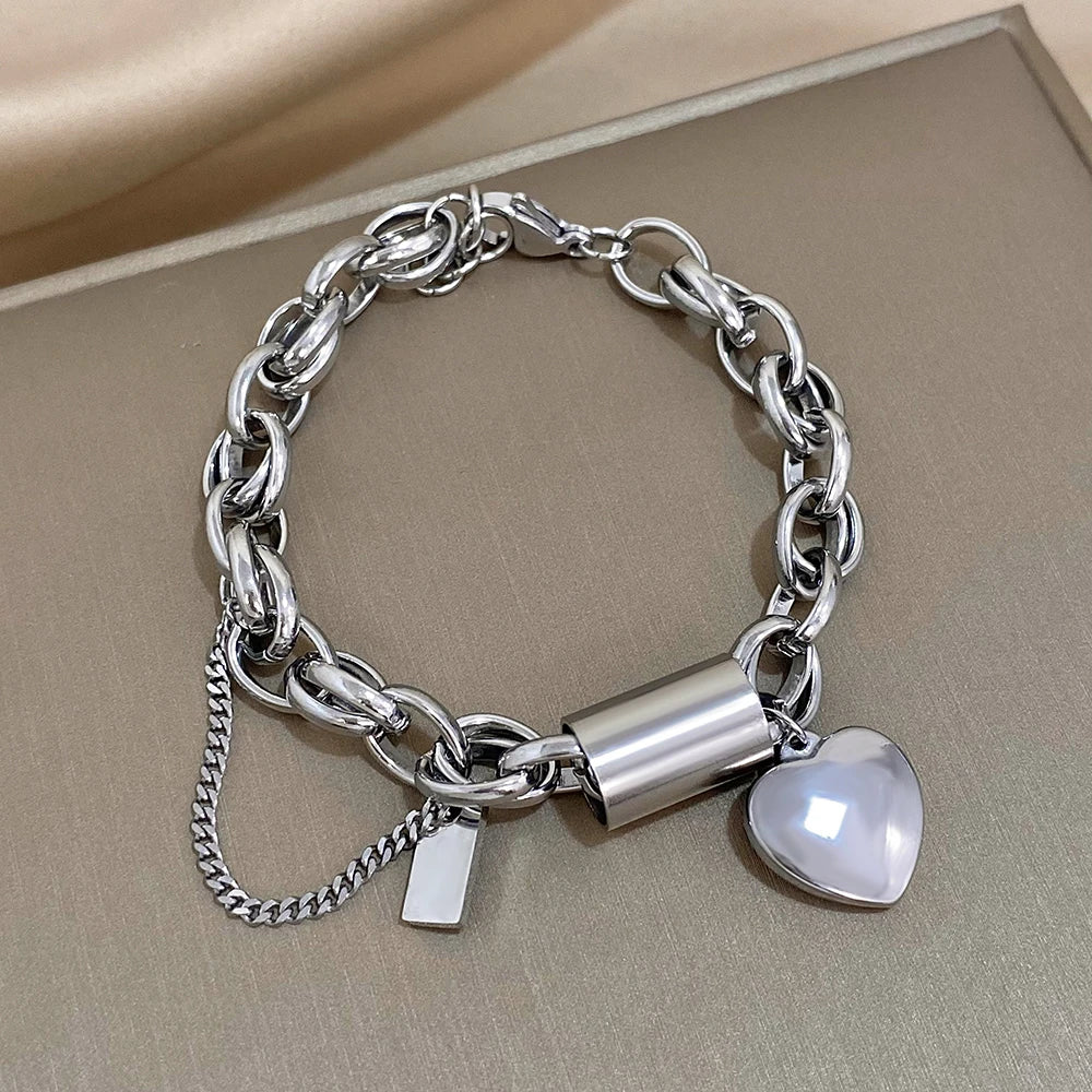 Chunky Heart Lock Stainless Steel Bracelet – Gold-Plated Link Chain for Women