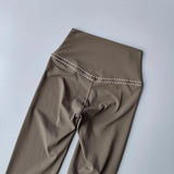 Seamless Yoga Pants for Women – Full-Length, Elastic Waist, Comfortable Nylon Fabric