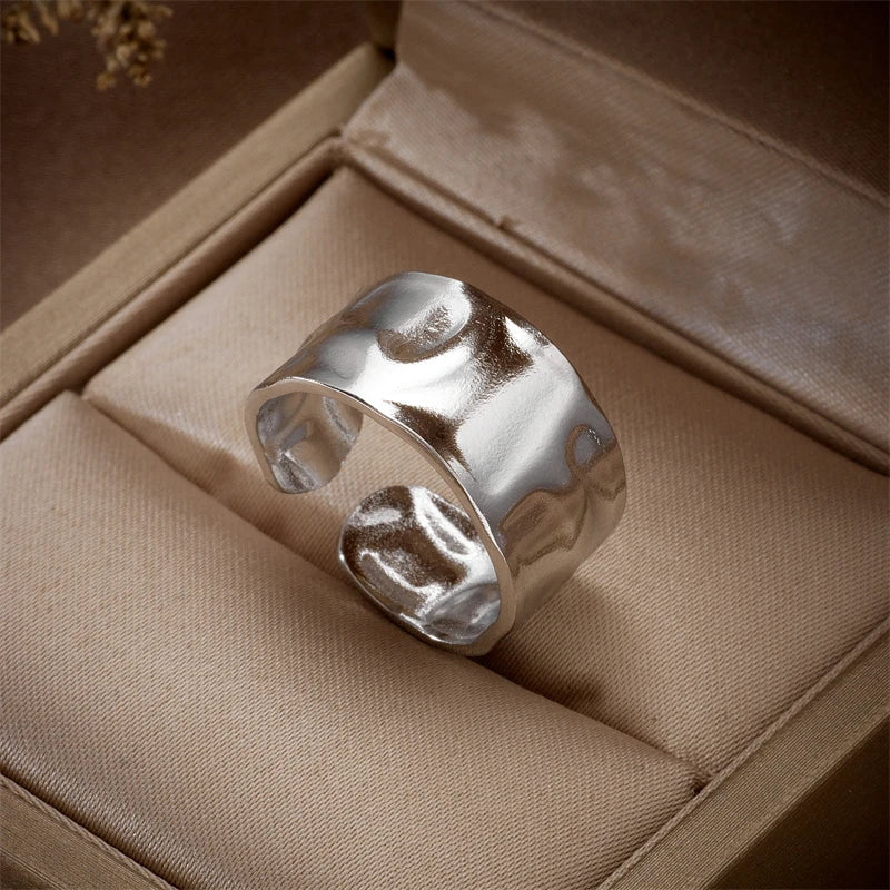 Trendy 18k Gold Plated Stainless Steel Cocktail Ring for Women