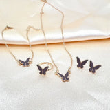 Collar romántico con colgante de insecto: joyería de moda bonita y moderna para mujeres