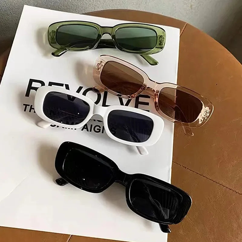 Retro Rectangle Sunglasses for Women – UV400 Vintage Fashion Eyewear with Anti-Glare Lenses