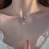 Collar con colgante de mariposa de doble capa: cadena de clavícula de moda para mujer