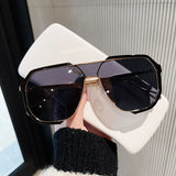 Oversized Square Polarized Sunglasses – Stylish Eye Protection for Any Occasion