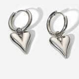 Pendientes de acero inoxidable con forma de corazón: joyas elegantes para mujer