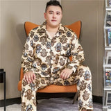 Men’s Ice Silk Pajama Set – Lightweight, Breathable Sleepwear for Comfort and Style