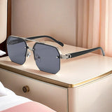 Oversized Retro Double Bridge Sunglasses – Trendy Gradient Shades with UV400 Protection