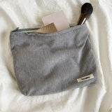 Bolsa de maquillaje de viaje de pana: organizador de cosméticos elegante y espacioso