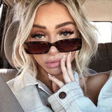 Retro Rectangle Sunglasses for Women – UV400 Vintage Fashion Eyewear with Anti-Glare Lenses