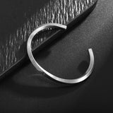 Classic Stainless Steel Charm Bracelet – Unisex Fashion Accessory