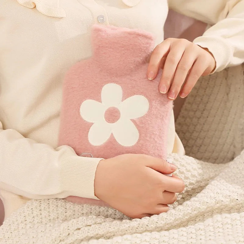 Portable 500ml Hot Water Bottle with Plush Finish