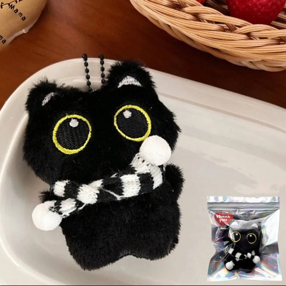 Adorable Plush Cat Keychain – Cute Black Cat Doll Keyring for Bags & Decor
