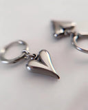 Pendientes de acero inoxidable con forma de corazón: joyas elegantes para mujer