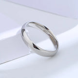 Anillos de pareja en plata de ley 925: alianzas de boda elegantes y atemporales