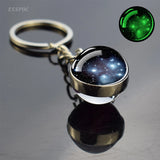 Glow-in-the-Dark Glass Ball Keychain – Trendy Fluorescent Metal Accessory
