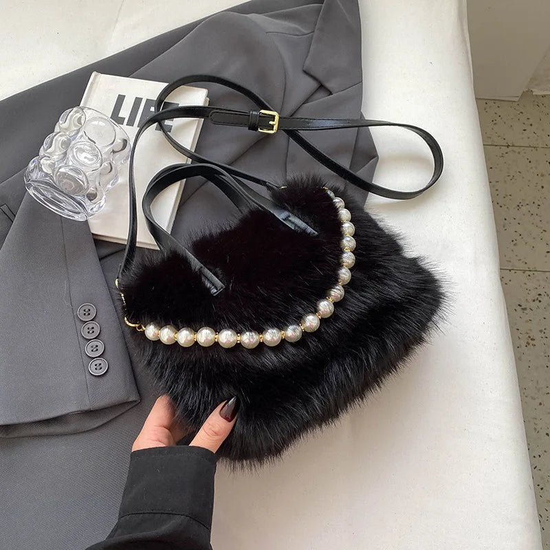 Elegant Plush Pearl-Decorated Handbag for Women – Stylish Autumn & Winter Fashion Tote
