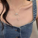 Elegant Bow Pendant Necklace – Silver Clavicle Chain for Women