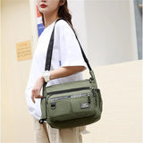 Men’s Lightweight Oxford Shoulder Bag – Versatile Travel Crossbody with Zipper Closure